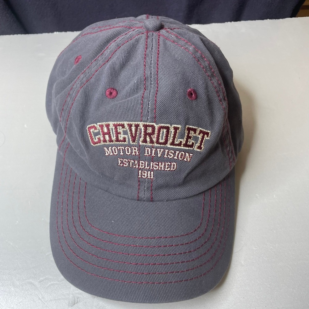 Chevrolet Motor Division Established 1911‎ Baseball Cap Gray Red Stitching
